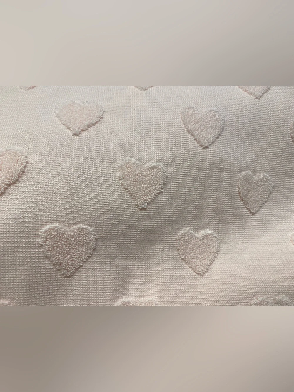Cupcakes and Cashmere ❤️ 100% Cotton (2) Baby pink  Heart Bath Towels NWT